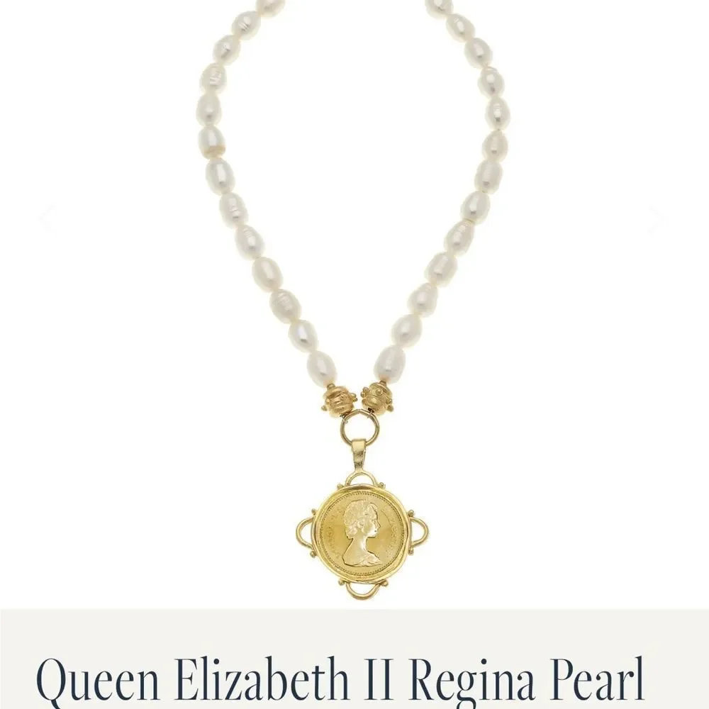 Susan Shaw Queen Elizabeth coin on pearl necklace - Picture 1 of 1